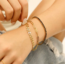 Load image into Gallery viewer, 18K Gold PVD Stainless Steel Chevron Bracelet