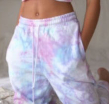 Load image into Gallery viewer, Tie dye sweats