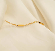 Load image into Gallery viewer, 18K Gold PVD Stainless Steel Satellite Bar Chain Bracelet