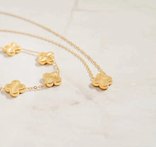 Load image into Gallery viewer, Lucky Clover Charm Necklace