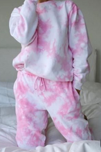 Load image into Gallery viewer, Tie dye sweats