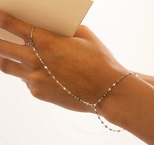 Load image into Gallery viewer, 18K Gold PVD Stainless Steel Lip Hand Chain
