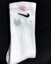 Load image into Gallery viewer, Nike Embroidery Socks
